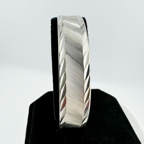 Vintage Silver-Tone Etched Cuff Bracelet Minimalist Modern Southwestern Retro - Picture 2 of 7